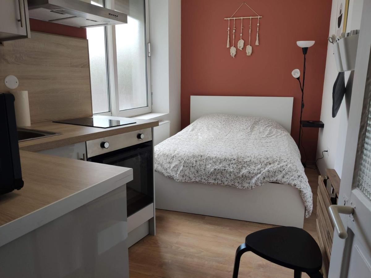 Residence Jehan Froissart วาลองเซียนส์ ภายนอก รูปภาพ