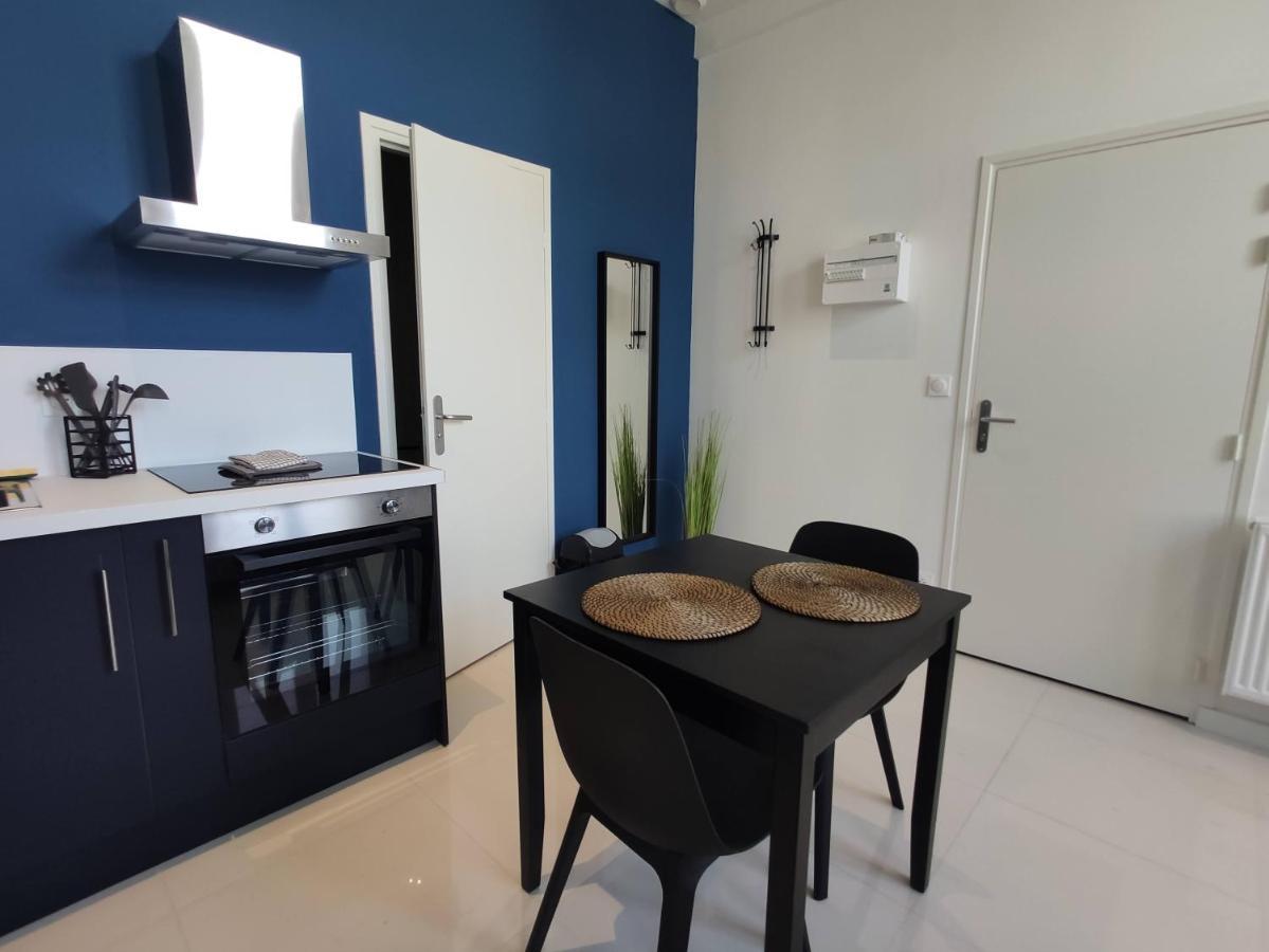 Residence Jehan Froissart วาลองเซียนส์ ภายนอก รูปภาพ